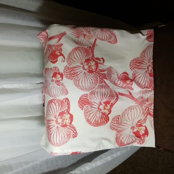 Sz 14 Pretty Lined Floral Skirt - Picture 2 of 7